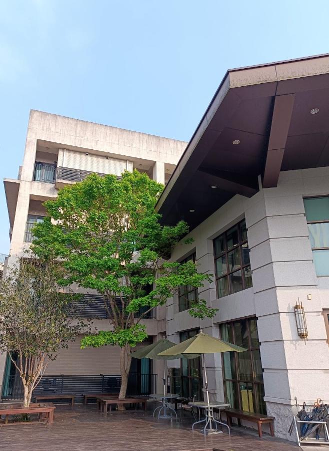 The Deer Resort Yuchi Ngoại thất bức ảnh