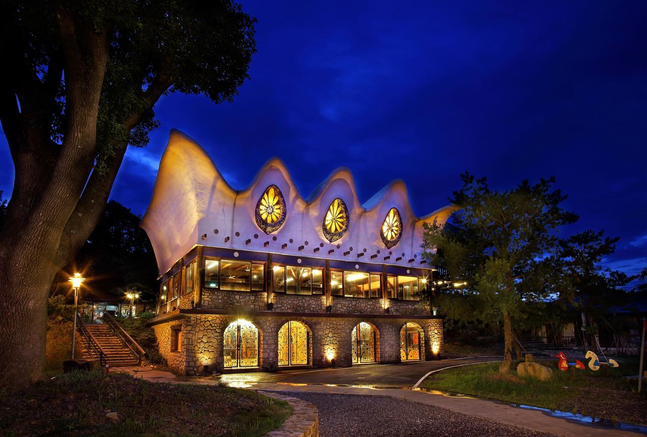 The Deer Resort Yuchi Ngoại thất bức ảnh