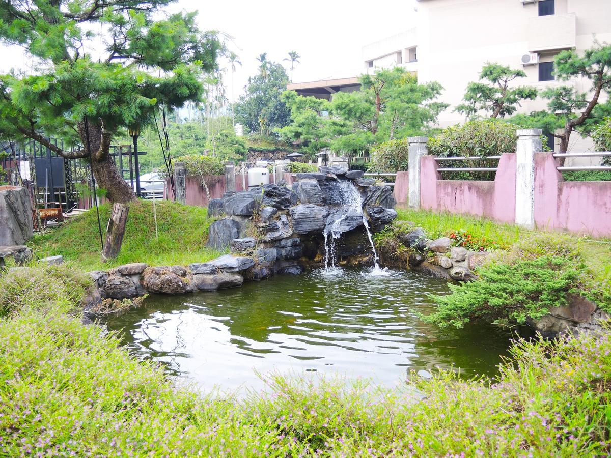 The Deer Resort Yuchi Ngoại thất bức ảnh